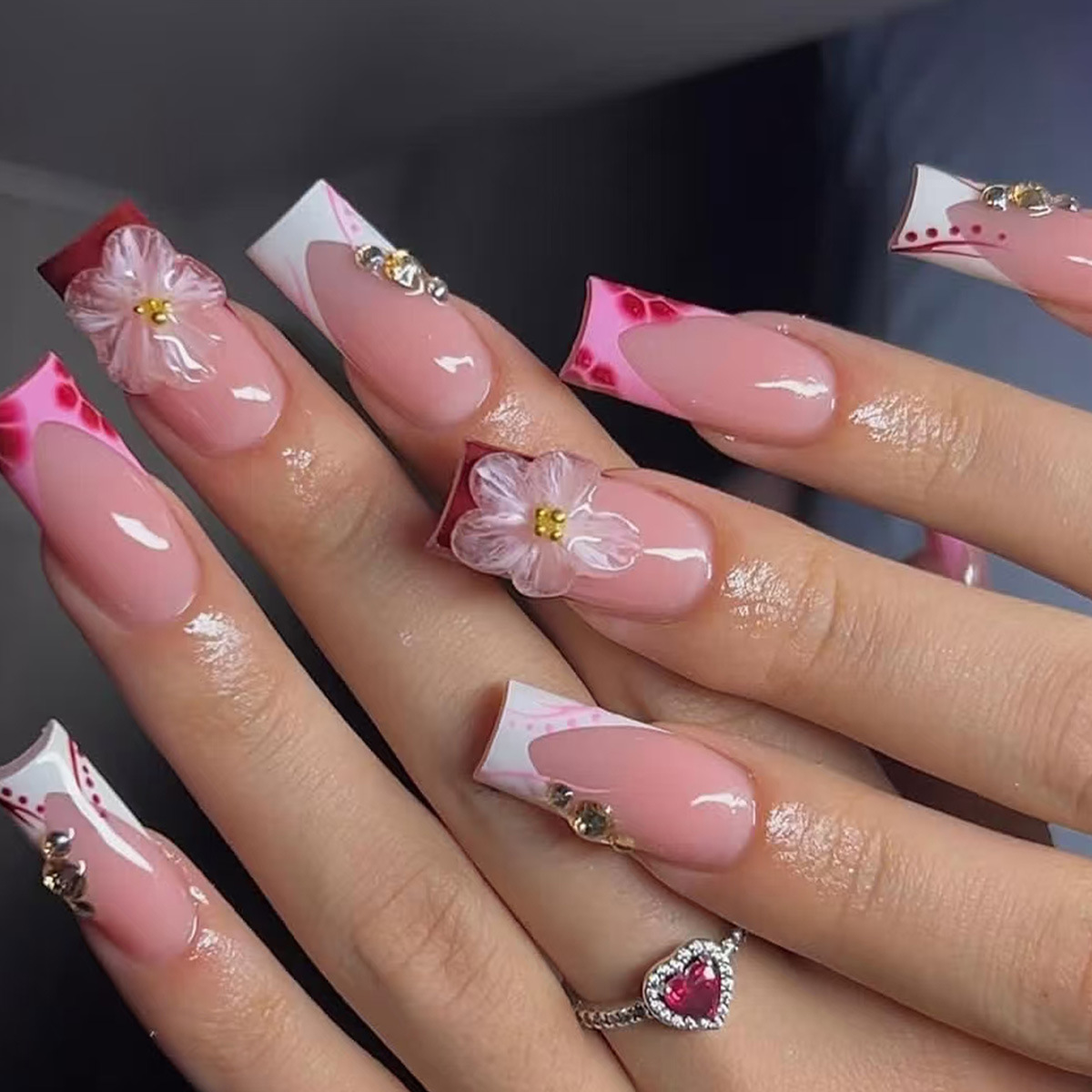 24pcs Wearable Square Press on - Nail Art Design 评论和价格